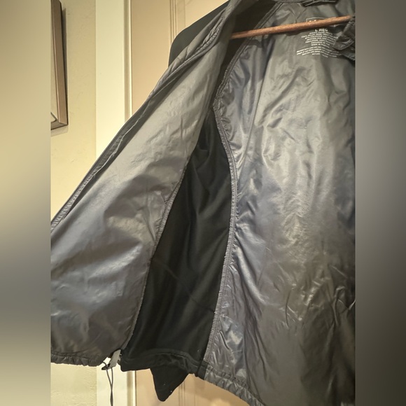 Black & grey L.L.Bean jacket
Large - Picture 3 of 6